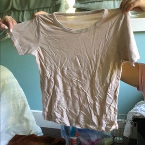 Short sleeve tee shirt that’s light rose pink